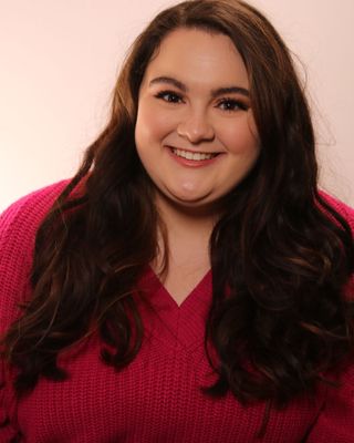 Photo of Elaina Vig, Clinical Social Work/Therapist, MSW, LICSW