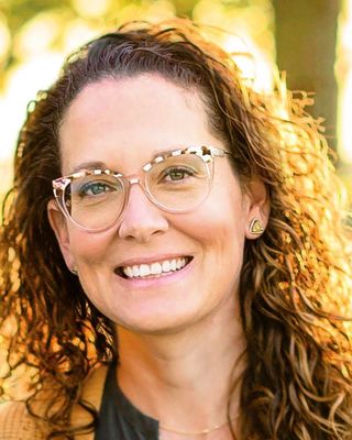 Photo of Carrie Deschenes, Clinical Social Work/Therapist, LCSW