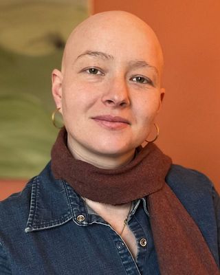 Photo of Georgia Gilbert, Psychotherapist, UKCP Trainee