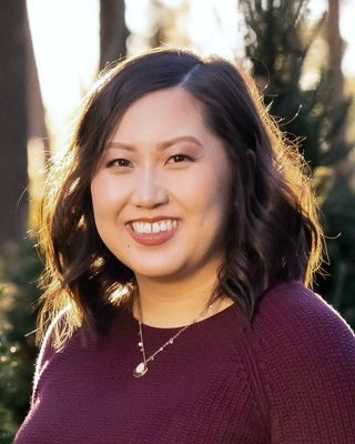 Photo of Hlee Moua, Clinical Social Work/Therapist in New Hope, MN