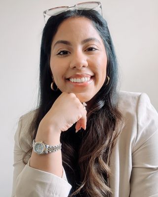 Photo of Monique Barragan, Mental Health Counselor, MA, LMHC