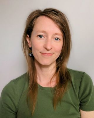 Photo of Charlotte Spafford, BA, DVATI, MSW, Art Therapist