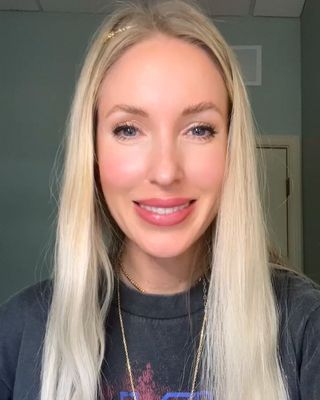 Photo of Dallas Carey, Psychologist, PsyD