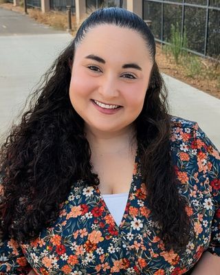 Photo of Amanda Malka, Marriage & Family Therapist Associate, MS