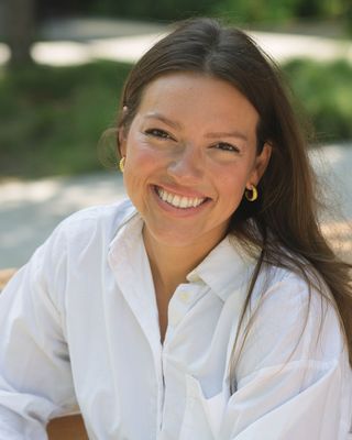 Photo of Grace Winter, Clinical Social Work/Therapist, LCSW