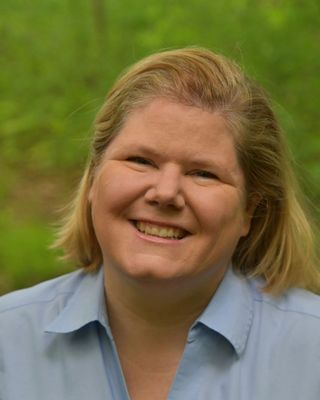 Photo of Trisha Falvey, Marriage & Family Therapist, LMFT