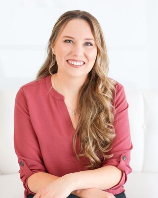 Photo of Keely Johnson, Psychologist, PsyD, PsyPact