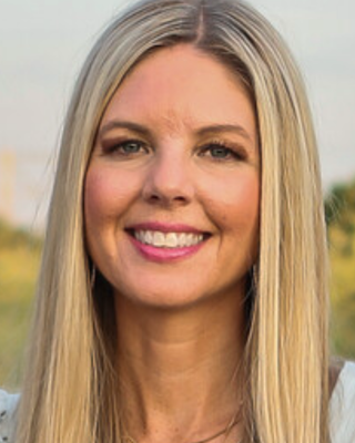 Photo of Elizabeth Vondemkamp, Clinical Social Work/Therapist, LSCSW