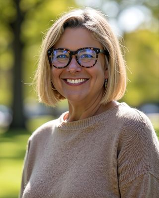 Photo of Amy Hetrick, Clinical Social Work/Therapist, LCSW, CTP
