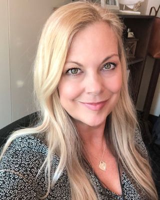 Photo of Robin Richardson, Registered Mental Health Counselor Intern in Pinellas County, FL
