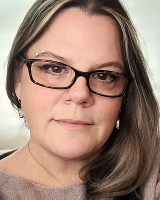 Photo of Dianne Wright, Registered Psychotherapist in Ontario