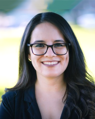 Photo of Leslie Reyes, Clinical Social Work/Therapist, LCSW