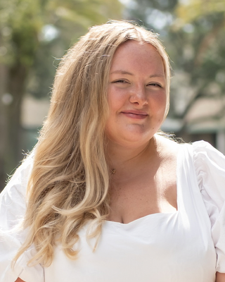 Photo of Riley Ferrell, Marriage & Family Therapist Intern
