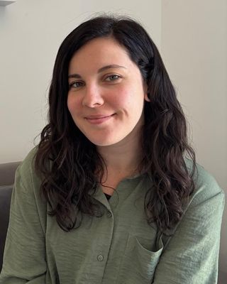 Photo of Laura Dillon, Psychotherapist, MSc, MBABCP