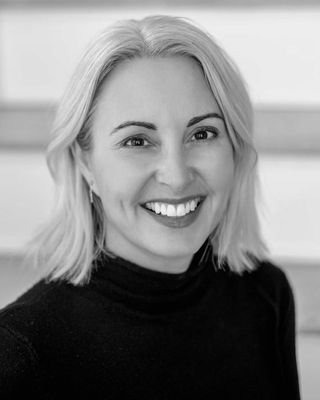 Photo of Ann Niles - Ann Niles, Psy.D. (Ketamine-Assisted Psychotherapy, Psychologist, PsyD
