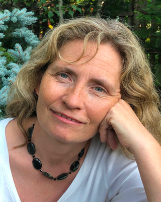 Photo of Bri E McCarroll - Asheville Center for Couples, Clinical Social Work/Therapist, LCSW