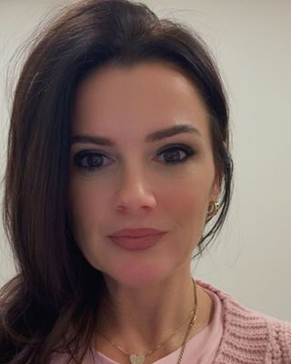 Photo of Nancy Oliveira, Pre-Licensed Professional, MA