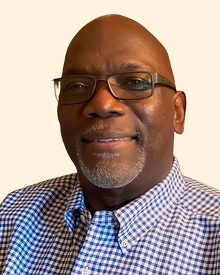 Photo of Louis Woolard, Clinical Social Work/Therapist, PhD, LCSW-C