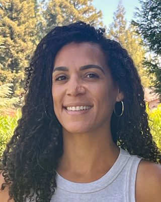 Photo of Lindsay Cross, Clinical Social Work/Therapist, LCSW