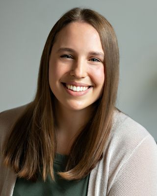 Photo of Katelyn Schwartz, Counselor in 55105, MN