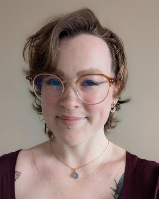Photo of Tara Beazley - Art Therapy with T, Psychotherapist, MSc, HCPC-Art Therap.