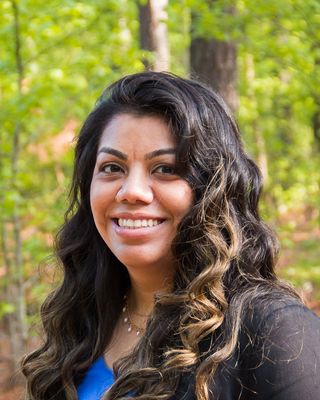 Photo of Juliana Alvarez, Licensed Professional Counselor Associate, LPC-A