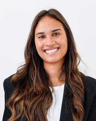 Photo of Raechel Abbott, Registered Psychotherapist, BAH, MACP