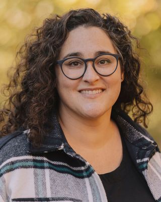 Photo of Zara Fischer-Harrison, RN, BA, BScN