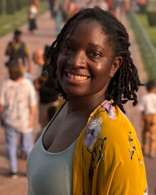 Photo of Caroline Ssenungi, Licensed Professional Counselor, LPCC, LADC