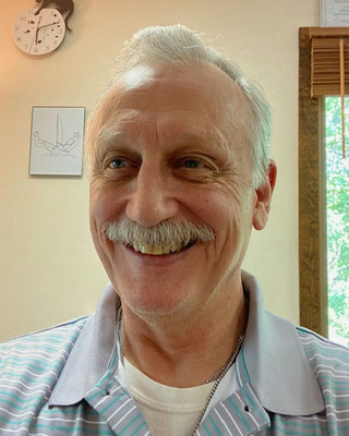 Photo of Stanley Kisiel, Marriage & Family Therapist