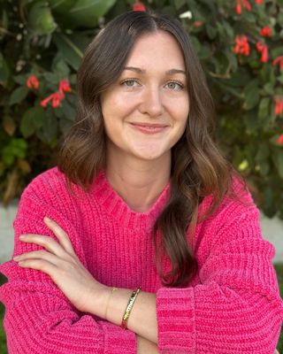 Photo of Carley Berkowitz, Associate Clinical Social Worker, ASW