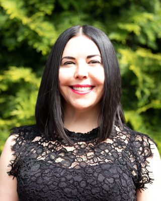 Photo of Camilla Hendren, Clinical Social Work/Therapist, LCSW, LICSW