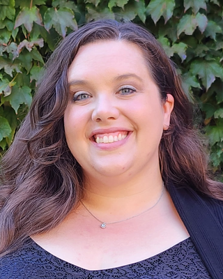 Photo of Leslie Elizabeth Simon, Marriage & Family Therapist, LMFT