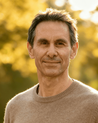 Photo of Tim Santini, Psychotherapist, MUKCP