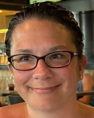 Photo of Lisa Lee Collins, Clinical Social Work/Therapist, MSW, LICSW