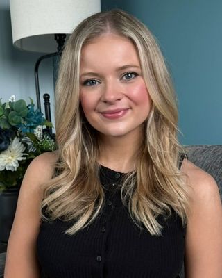 Photo of Jenna Yager, MHC