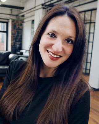 Photo of Lauren Cifoni, MA, MS