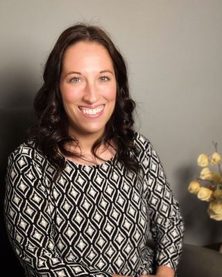 Photo of Sarah DeSantis - Sarah DeSantis - Anxiety, Depression,& Anger, Clinical Social Work/Therapist, LSW
