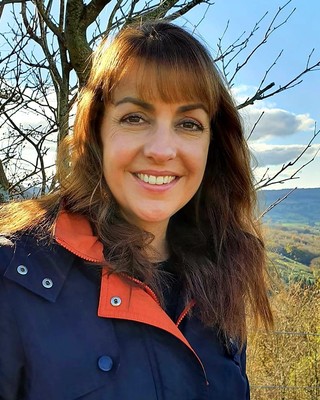 Photo of Debbie Redfearn - Step Counselling, Counsellor in Cheltenham, England