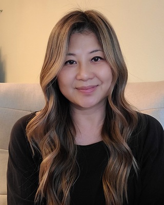 Photo of Chong Yu, MFT, Marriage & Family Therapist