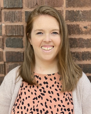 Photo of Leah J Swenson, Marriage & Family Therapist in Lake View, Chicago, IL