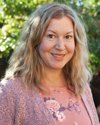 Photo of Jennifer M Kapolchok, Clinical Social Work/Therapist, MSW, LICSW, WA, NC, AK