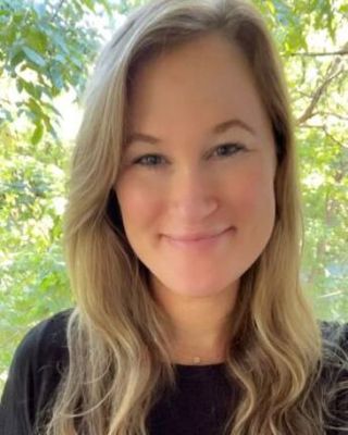 Photo of Annabel Franz, Psychological Associate, PsyD, LPA