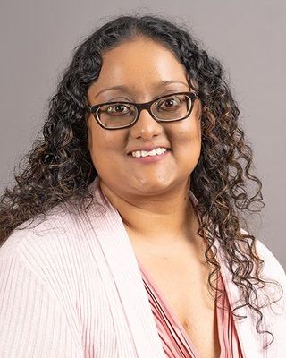 Photo of Veronica Persaud - Toronto East Therapy, Registered Social Worker, MSW, RSW