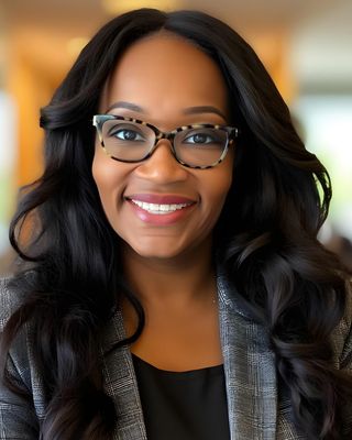 Photo of LaTarsha Edwards, Psychiatric Nurse Practitioner, MSN, PMHNP