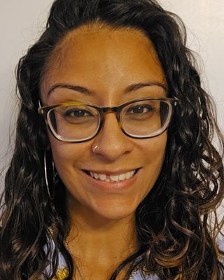 Photo of Amanda Lopez, Registered Clinical Social Worker Intern, MSW, RCSWI
