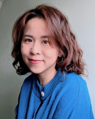Photo of Adeline Chan, Psychotherapist, MA, HCPC-Art Therap.