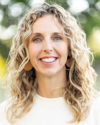 Photo of Mary Beth Osoro, Clinical Social Work/Therapist, MSW, LCSW