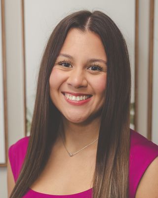 Photo of Lauren Florez, Clinical Social Work/Therapist, LMSW