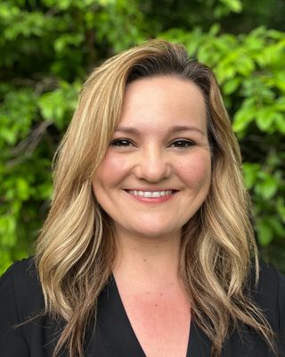 Photo of Cailin Mateleska, Counselor, LMHC, ATR